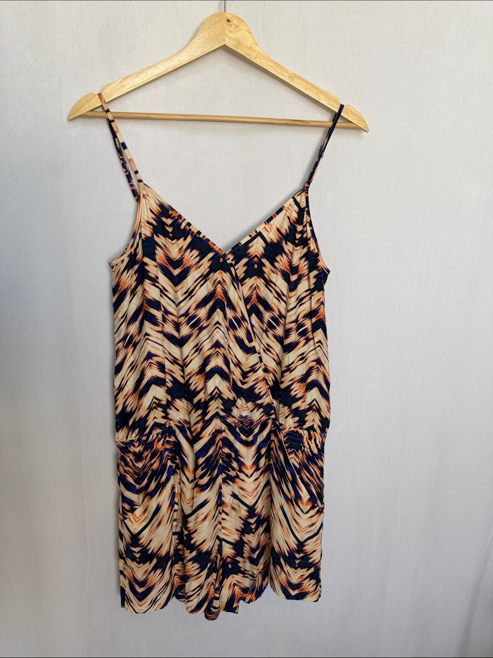 NEW Parker 100% Silk Multi-Colored Printed Romper Size L Navy & Cream Pockets - Picture 2 of 12